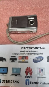 9396N - BenQ DC E300 Digital Camera - Picture 1 of 2