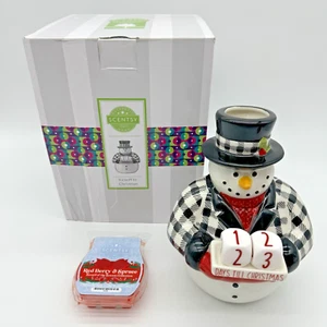 Scentsy Kickoff To Christmas Countdown Snowman Full Size Wax Warmer Berry Spruce - Picture 1 of 23