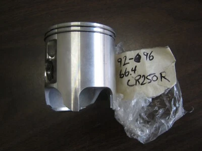 1986-1996 Honda CR250R CR250 Motocross Wiseco piston NO RINGS 614MO6640 66.40mm Foto 1 de 3
