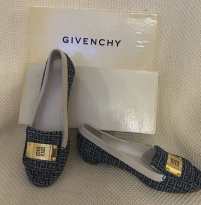 Givenchy Vintage RARO Denim y Cuero Planos Usados en Excelente Condición GG Logo Hebilla Dorada  Foto 1 de 4