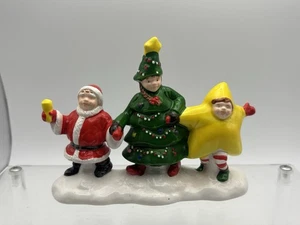 Figura Dept 56 Snow Village We're Going to Christmas Pageant #5435-6 SIN CAJA - Imagen 1 de 8