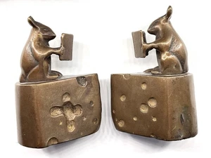 Vtg Brass Bookends Mouse Reading on Swiss Cheese Wedge Paper Weights S Pacific - Picture 1 of 7