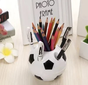 Portapenne en Forme De Ballon De Football - Photo 1/2
