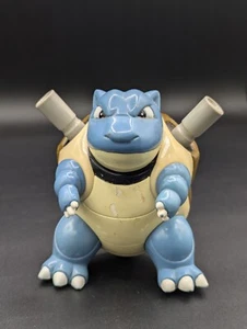 Vintage 2000 Blastoise Hasbro Nintendo Squirter Figure - Picture 1 of 3