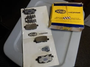 NOS Magneti Marelli by Mopar Disc Brake Pad Kit Honda Acura 1AMV200865 - Picture 1 of 5