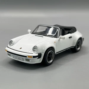 DeAgostini 1/43 Scale 1983 Porsche 911 SC Cabriolet White with Plinth - Picture 1 of 9