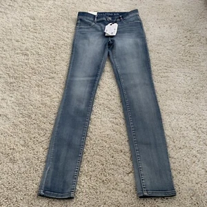 Vanilla Star Jeans Juniors 5 Mid Rise Jegging Skinny Light Distressed Boho NEW - Picture 1 of 8