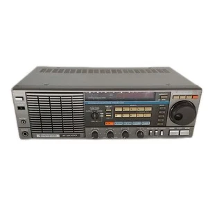 Kenwood R-2000 Ham Radio Receiver - Picture 1 of 7