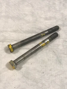 Vintage used Mcculloch 1-82 chainsaw gear box PAIR bar studs (good threads!) - Picture 1 of 1