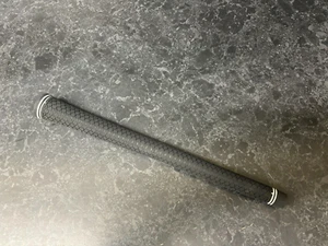 1 x LAMKIN UTX BLACK 360 NO LOGO NON CORD 58" ROUND STANDARD GOLF GRIP - Picture 1 of 4