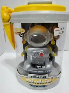 VTG 2001 Tekno Dinkie Robot Suki^Kie GIRL-BOT Voice Activated Manley Toy Quest - Picture 1 of 5
