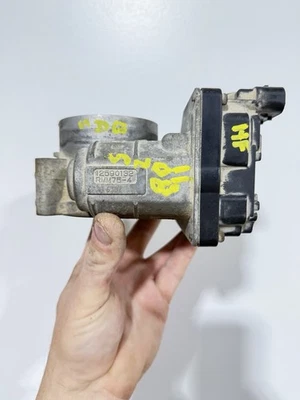 2005-2009 BUICK PONTIAC 3.8 L THROTTLE BODY GRAND PRIX LACROSSE LUCERNE GM - Image 1 of 4