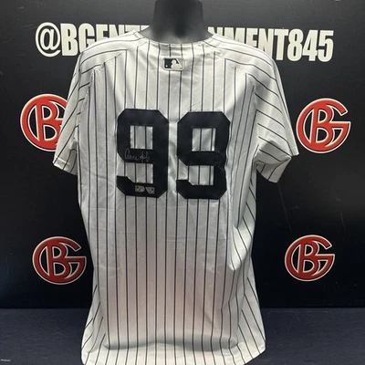 Camiseta Nike Elite Firmada por Aaron Judge de los Yankees de Nueva York Fanáticos Certificado de Autenticidad Foto 1 de 3