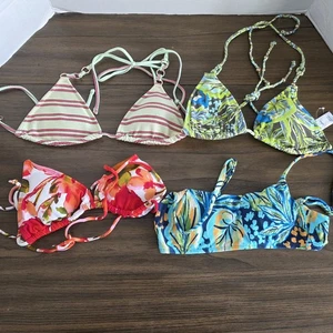 Badeanzug Oberteile Damen XS & kleines Paket - Bild 1 von 5