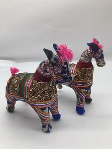 2 x Handmade Indian Banjara Horses w/ Traditional Embroidered Fabrics & Beads - Picture 1 of 15
