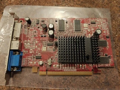 Video card 128mb 109-a33431-00 ddr 128-bit vga/dvi pcie x16 /S - Image 1 of 3