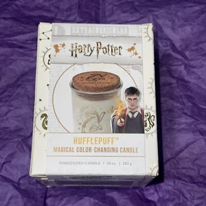 Harry Potter Hufflepuff Magical Color Changing Candle Unscented WIZARDING WORLD - Picture 1 of 7