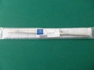 Genuine Mercedes W126 Limo & Coupé Chrome Trim front fender right side NOS! NEW! - Picture 1 of 1