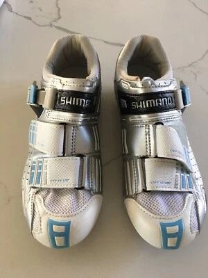 Zapatos de ciclismo y spinning Shimano para mujer talla 5,5 EE. UU. Euro 37 zapatos usados Foto 1 de 4