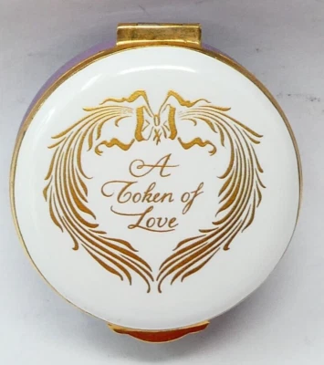 Crummles A Token of Love 1977 Pill Box Hand Decorated - Image 1 of 4