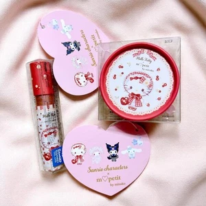 Juego de sombras de ojos líquidas y rubor Sanrio Hello Kitty Misako Aoki - Imagen 1 de 5