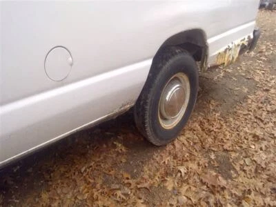 Eje trasero 9,75" anillo engranaje eje semiflotante se adapta a 01-07 Ford E250 Van 3348159 Foto 1 de 3