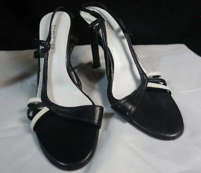 Impresionante cabestrillo trasero/tacones Bebe talla 6 Foto 1 de 4