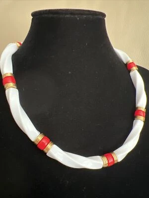 Collar Avon 1988 Clásico Torcido Rojo Blanco Tono Oro Declaración (7333) Foto 1 de 4
