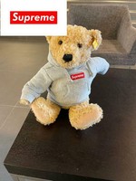 New Supreme FW18 Steiff Teddy Bear Box logo Hooded Sweatshirt 100 Authentic= 4001505683497 | eBay