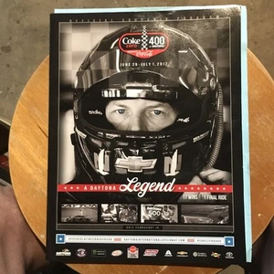 NASCAR: Annual Daytona 500 Official Souvenir Program June 29-July 1 2017 VGUC!! - Picture 1 of 3