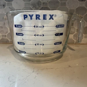PYREX Letras Azules 8 Tazas/2 Qt Vidrio Medidor Mezcla Batidora Tazón De Colección - Imagen 1 de 4