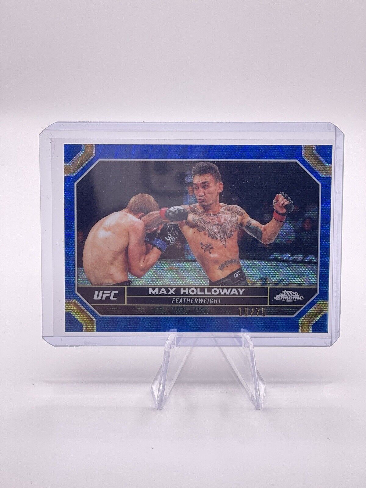 2024 Topps Chrome UFC Max Holloway #131 Blue Wave Refractor 19/75 BMF Champ