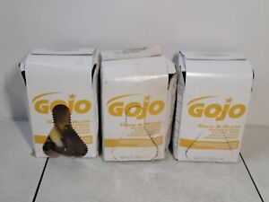 3 Gojo Gold & Klean Antimicrobial Lotion Soap 800 Ml Bag Refill