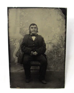 Wolf Man Tintype Photograph c1870s Suit and Bowtie Civil War Era - Bild 1 von 3