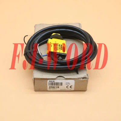 one New Banner photoelectric switch SM312D ONE Year Warranty - Image 1 of 4