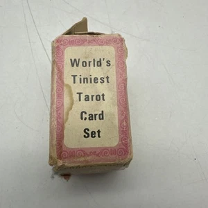 Mazzo Set Carte Tarocchi Tiniest del Mondo 1,5'' Completo RARO da Collezione Merrimack anni 60 - Foto 1 di 9