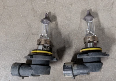 Auto Light Bulb Assortment Halogen Headlight Sylvania 12v bulbs fog lights hb4 - Image 1 of 4