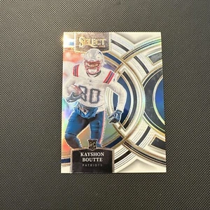 2023 Panini Select Kayshon Boutte White Premier Level 5/35 Rookie Patriots #116 - Foto 1 di 6