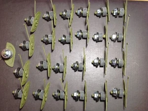 25 pc Ford door hood body belt side moulding clips sealer nuts 1" to 1-1/4" NORS - Picture 1 of 12