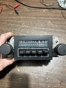 1984 Ford Philco AM Radio E4AF-18806 Aerospace Communications Bronco Ranger Van - Picture 1 of 16