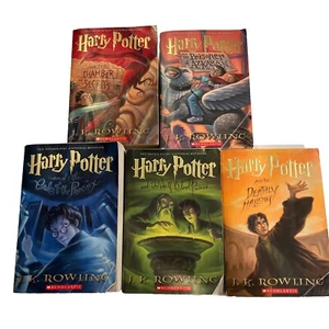 Harry Potter Paperbacks U Pick the book you want. Books 2, 3, 5, 6 & 7available - Imagen 1 de 3