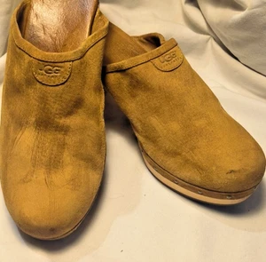 Ugg Beige/Natural Suede Platform Mules Sz. 12M - Picture 1 of 6