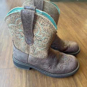 Ariat Fatbaby Heritage Harmony Cowboystiefel Damen 11 braun Leopard türkis Western - Bild 1 von 12