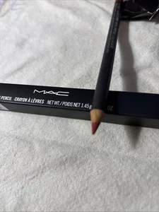 MAC Lip Pencil FOLLOW YOUR HEART 1.45g/0.05oz NEW - Picture 1 of 4