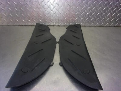 932 B PIAGGIO BV 200 2003 OEM LEFT & RIGHT FLOOR COVER (TWO) - Изображение 1 из 4