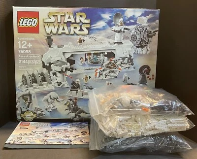 LEGO Star Wars: Assault on Hoth (75098) 100% Complete Minifigs Box Instructions - Image 1 of 4