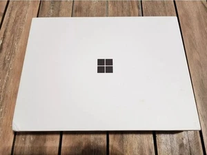 Microsoft Surface Laptop Copilot+ PC 13.8 Touchscreen Snapdragon X Plus Process - Picture 1 of 15
