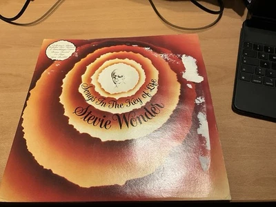 Songs in the Key of Life von Stevie Wonder  (Schallplatte) - Bild 1 von 4