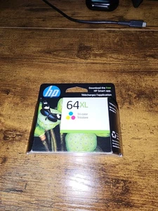 HP 64XL N9J91AN Tri-Color Ink Cartridge OEM Sealed Exp oct 2026 - Zdjęcie 1 z 2