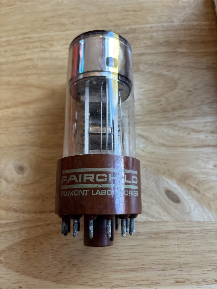 Tubo de vacío de radio Fairchild Du Mont Foto 1 de 1